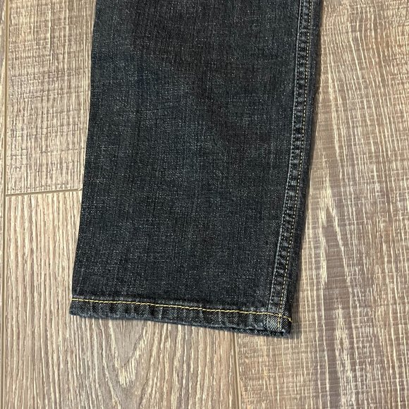 Levi’s Women’s Straight Leg Jeans – Size 11 - Picture 8 of 11